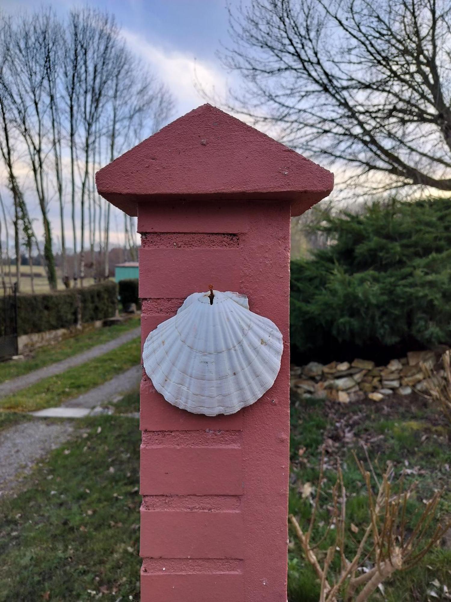 Chambres D'Hotes / B&B Chez Mon Reve Eguzon-Chantome Kültér fotó