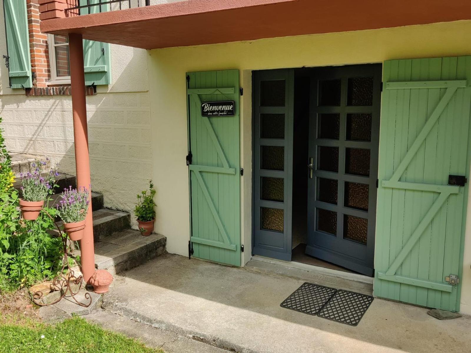 Chambres D'Hotes / B&B Chez Mon Reve Eguzon-Chantome Kültér fotó